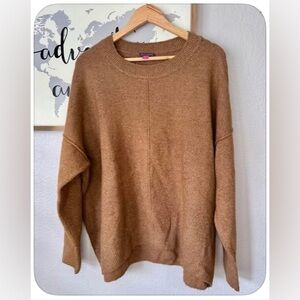 Vince Camuto xl brown oversized sweater